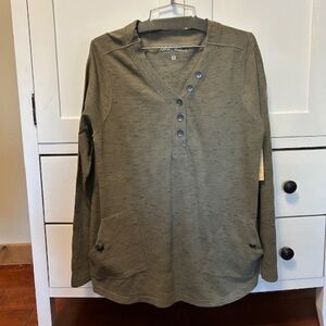 North River Outfitters Women's V-Neck Henley